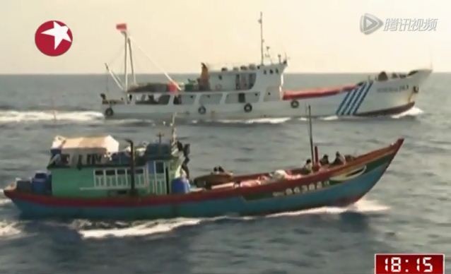 Tàu cá Việt Nam kiên cường giữ chủ quyền Tổ Quốc tại Hoàng Sa